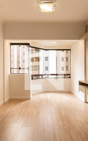 Apartamento para alugar com 73m², 3 quartos e 2 vagas Apartamento para alugar com 73m², 3 quartos e 2 vagasSala