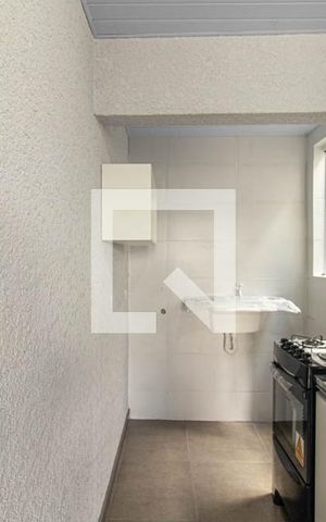 Studio para alugar com 25m², 1 quarto e sem vaga Studio para alugar com 25m², 1 quarto e sem vagaCozinha e Área de Serviço