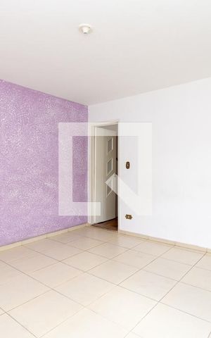 Casa à venda com 231m², 4 quartos e 2 vagas Casa à venda com 231m², 4 quartos e 2 vagasSuíte