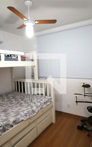 Apartamento à venda com 76m², 2 quartos e 1 vagaQuarto 2