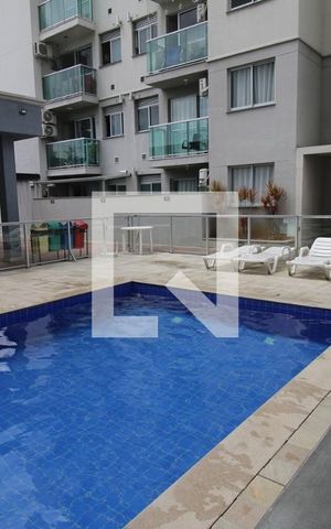 Apartamento à venda com 76m², 2 quartos e 1 vagaÁrea comum - Piscina