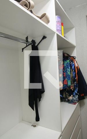 Apartamento à venda com 76m², 2 quartos e 1 vagaCloset