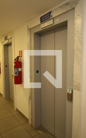 Apartamento à venda com 76m², 2 quartos e 1 vagaÁrea comum - Elevadores