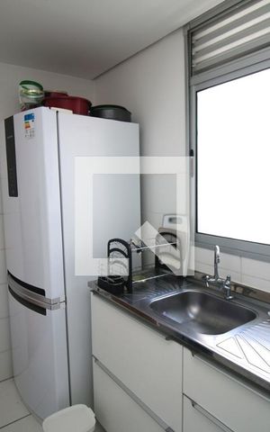 Apartamento à venda com 76m², 2 quartos e 1 vagaCozinha