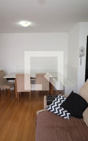Apartamento à venda com 76m², 2 quartos e 1 vagaSala
