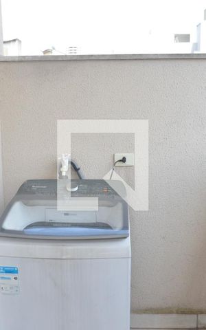 Apartamento à venda com 104m², 2 quartos e 1 vagaÁrea de Serviço