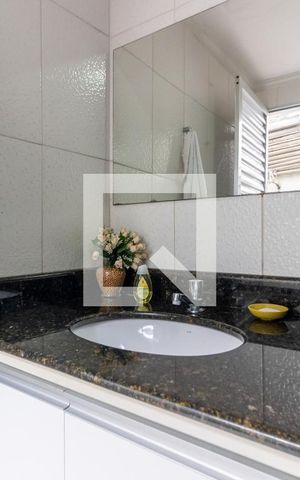 Casa à venda com 180m², 2 quartos e 1 vagaBanheiro de Serviço