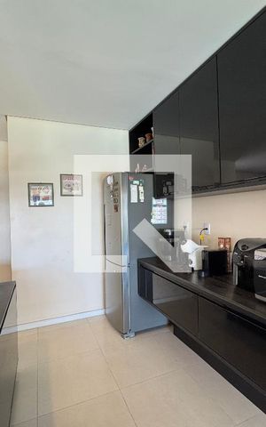 Casa para alugar com 860m², 4 quartos e 7 vagas Casa para alugar com 860m², 4 quartos e 7 vagasCozinha