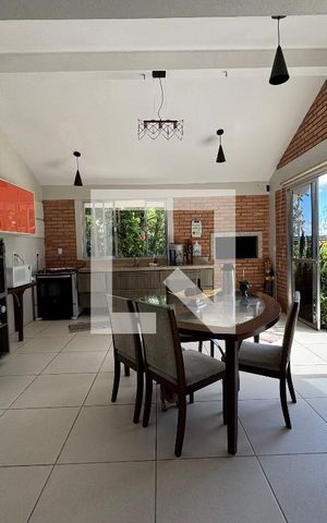 Casa para alugar com 860m², 4 quartos e 7 vagas Casa para alugar com 860m², 4 quartos e 7 vagasEspaço Gourmet