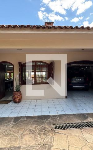 Casa para alugar com 860m², 4 quartos e 7 vagas Casa para alugar com 860m², 4 quartos e 7 vagasÁrea comum