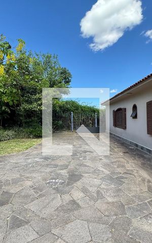 Casa para alugar com 860m², 4 quartos e 7 vagas Casa para alugar com 860m², 4 quartos e 7 vagasÁrea comum