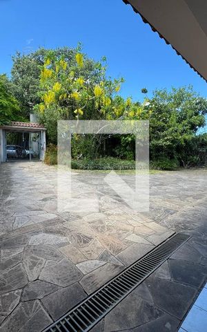 Casa para alugar com 860m², 4 quartos e 7 vagas Casa para alugar com 860m², 4 quartos e 7 vagasÁrea comum