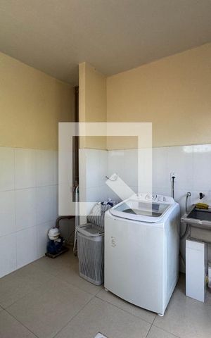 Casa para alugar com 860m², 4 quartos e 7 vagas Casa para alugar com 860m², 4 quartos e 7 vagasDetalhe da área de serviço