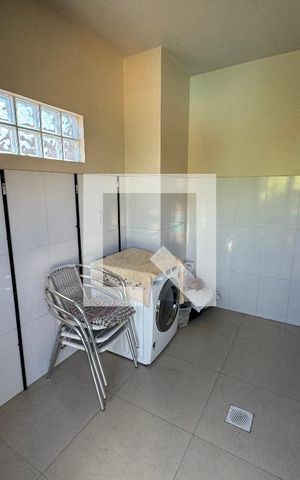 Casa para alugar com 860m², 4 quartos e 7 vagas Casa para alugar com 860m², 4 quartos e 7 vagasDetalhe da área de serviço