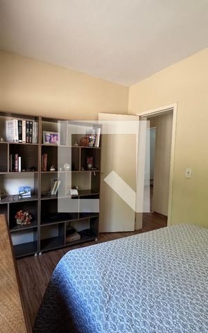 Casa para alugar com 860m², 4 quartos e 7 vagas Casa para alugar com 860m², 4 quartos e 7 vagasQuarto 1