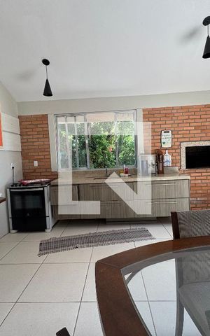 Casa para alugar com 860m², 4 quartos e 7 vagas Casa para alugar com 860m², 4 quartos e 7 vagasEspaço Gourmet
