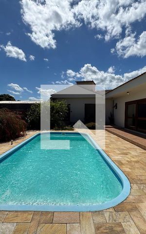 Casa para alugar com 860m², 4 quartos e 7 vagas Casa para alugar com 860m², 4 quartos e 7 vagasÁrea comum