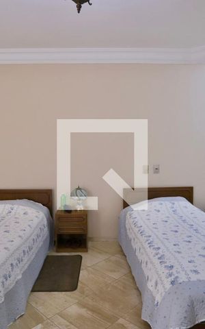 Apartamento à venda com 289m², 4 quartos e 4 vagas Apartamento à venda com 289m², 4 quartos e 4 vagasQuarto 01
