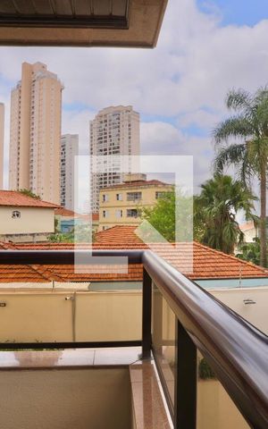 Apartamento à venda com 289m², 4 quartos e 4 vagas Apartamento à venda com 289m², 4 quartos e 4 vagasSacada