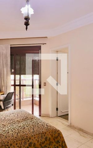 Apartamento à venda com 289m², 4 quartos e 4 vagas Apartamento à venda com 289m², 4 quartos e 4 vagasQuarto 04