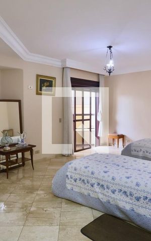 Apartamento à venda com 289m², 4 quartos e 4 vagas Apartamento à venda com 289m², 4 quartos e 4 vagasQuarto 01