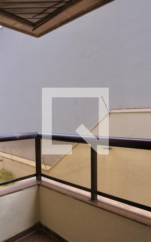 Apartamento à venda com 289m², 4 quartos e 4 vagas Apartamento à venda com 289m², 4 quartos e 4 vagasQuarto 01