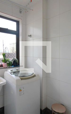 Apartamento à venda com 180m², 4 quartos e 4 vagasÁrea de Serviço