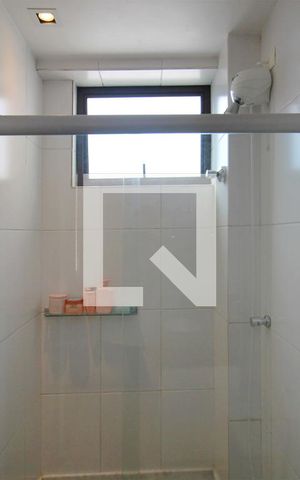 Apartamento à venda com 180m², 4 quartos e 4 vagasBanheiro 2