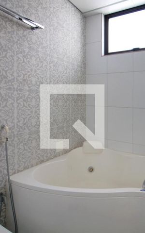 Apartamento à venda com 180m², 4 quartos e 4 vagasBanheiro