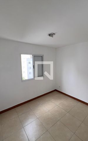 Apartamento à venda com 47m², 2 quartos e 1 vagaQuarto 2
