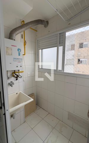 Apartamento à venda com 47m², 2 quartos e 1 vagaÁrea de Serviço