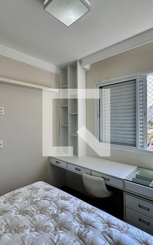 Apartamento para alugar com 117m², 3 quartos e 2 vagasQuarto 2
