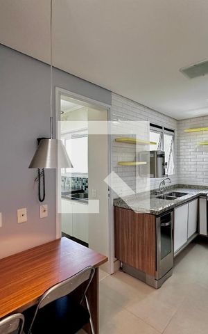 Apartamento para alugar com 117m², 3 quartos e 2 vagasCozinha