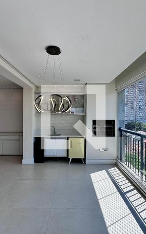 Apartamento para alugar com 117m², 3 quartos e 2 vagasVaranda