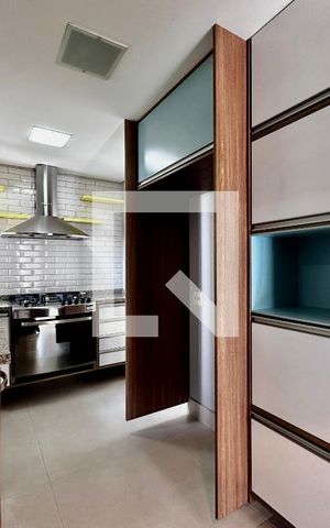 Apartamento para alugar com 117m², 3 quartos e 2 vagasCozinha