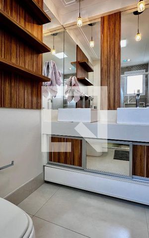 Apartamento para alugar com 117m², 3 quartos e 2 vagasBanheiro Suíte