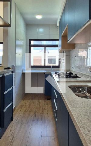 Apartamento à venda com 48m², 2 quartos e sem vaga Apartamento à venda com 48m², 2 quartos e sem vagaCozinha