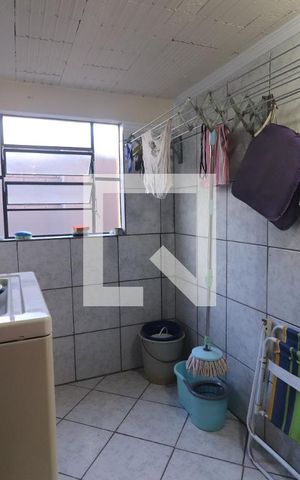 Casa à venda com 132m², 3 quartos e 5 vagasLavanderia