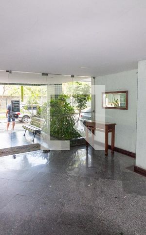 Apartamento para alugar com 66m², 2 quartos e 1 vaga Apartamento para alugar com 66m², 2 quartos e 1 vagaHall social
