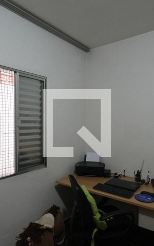 Casa à venda com 280m², 3 quartos e 3 vagas Casa à venda com 280m², 3 quartos e 3 vagasQuarto 1