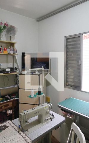 Casa à venda com 280m², 3 quartos e 3 vagas Casa à venda com 280m², 3 quartos e 3 vagasQuarto 02