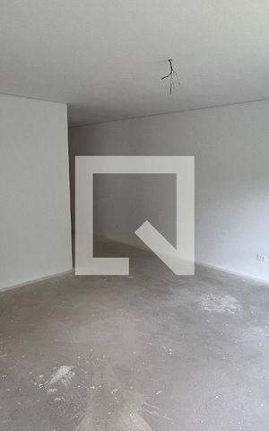Casa à venda com 845m², 4 quartos e 6 vagas Casa à venda com 845m², 4 quartos e 6 vagasQuarto 3