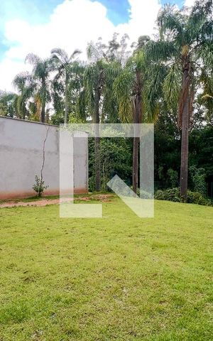 Casa à venda com 845m², 4 quartos e 6 vagas Casa à venda com 845m², 4 quartos e 6 vagasVaranda da Sala