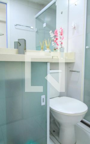 Apartamento à venda com 40m², 2 quartos e sem vaga Apartamento à venda com 40m², 2 quartos e sem vagaBanheiro