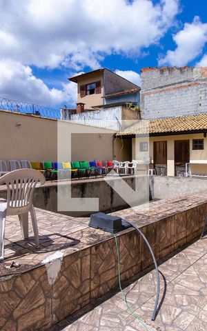 Casa para alugar com 420m², 5 quartos e 5 vagas Casa para alugar com 420m², 5 quartos e 5 vagasÁrea da piscina