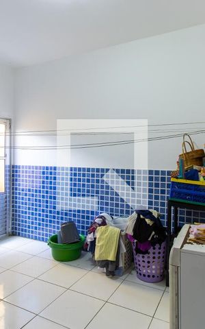 Casa para alugar com 420m², 5 quartos e 5 vagas Casa para alugar com 420m², 5 quartos e 5 vagasÁrea de Serviço
