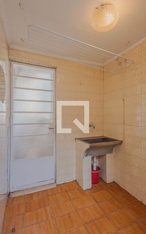 Apartamento à venda com 107m², 2 quartos e 1 vagaÁrea de Serviço