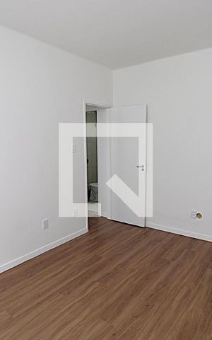 Apartamento para alugar com 75m², 3 quartos e sem vagaQuarto 2