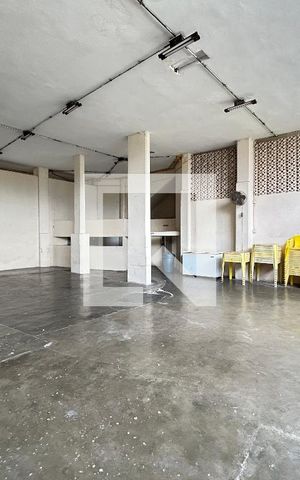 Apartamento para alugar com 75m², 3 quartos e sem vagaÁrea comum - Salão de festas