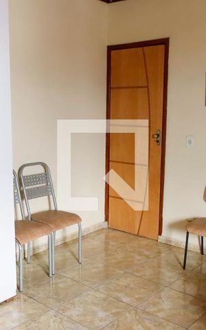 Casa à venda com 175m², 5 quartos e 2 vagas Casa à venda com 175m², 5 quartos e 2 vagasQuarto 4